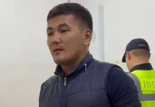 Мас абалында видеого түшүп калган милиция кызматкери кызматтан бошотулду