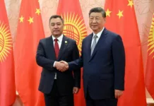 Садыр Жапаров Кытай Эл Республикасынын төрагасы Си Цзиньпин менен жолугушту