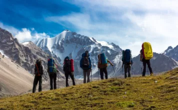 Платное восхождение на высоту 6 тыс метров и более — в КР разработан законопроект
