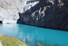 Есть риск, что к зиме в Токтогульском водохранилище не будет воды в необходимом объеме, заявил замминистра энергетики Эмилбек Ысманов