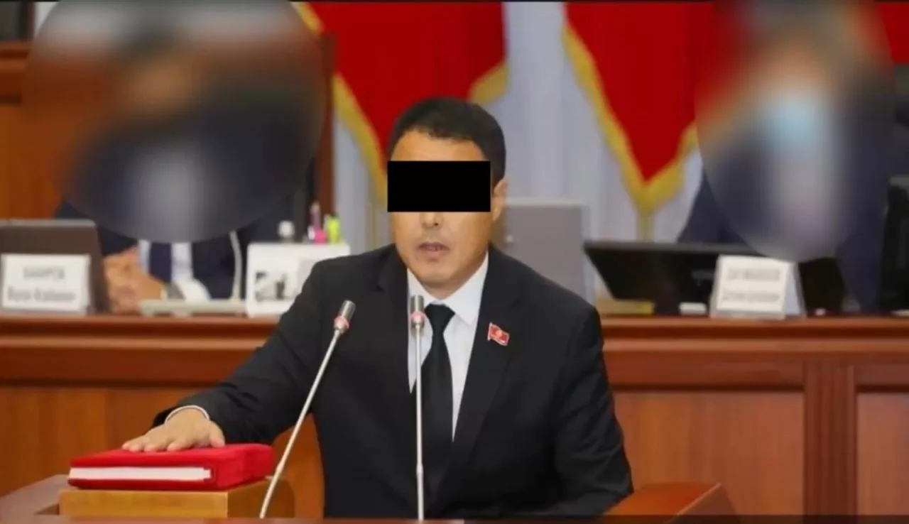 photo 2025 09 24 13 33 45 Жогорку Кеңештин мурдагы депутаты кармалды