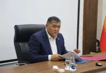 На совещании с Камчыбеком Ташиевым сотрудники ГКНБ задержали 24 человека