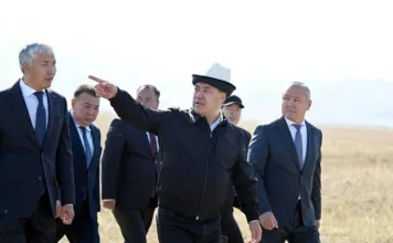 Президент Садыр Жапаров Ысык-Көл облусунда Түп — Кеген жолун ачты