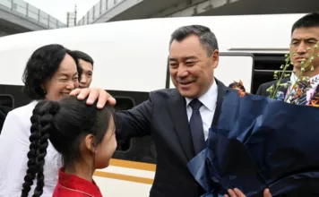 Президент Садыр Жапаров в рамках рабочего визита прибыл в Пекин