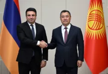 Садыр Жапаров принял председателя Нацсобрания Армении Алена Симоняна в Бишкеке