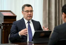 С 1 апреля 2026 года учителям повысят зарплату, пообещал президент