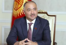 Торага Жогорку Кенеша поддержал самороспуск парламента