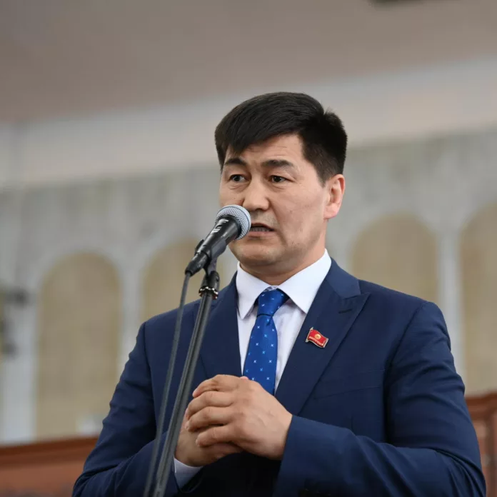 1063610617_290_0_2338_2048_1920x0_80_0_0_ece4ebfcc1901c97c93ea4c8af4230aa