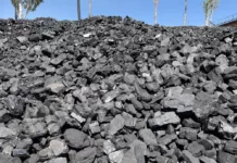 Завышающих цены на уголь водителей внесут в черный список Кара-Кече