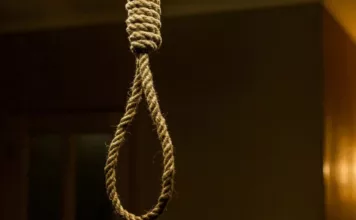 В Баткене повесилась ученица 9-го класса