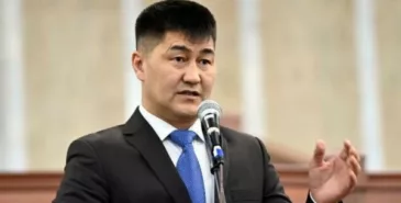 ЖКнын мурдагы депутаты Шайлообек Атазовдун үйүндө тинтүү жүргүзүлдү Главная