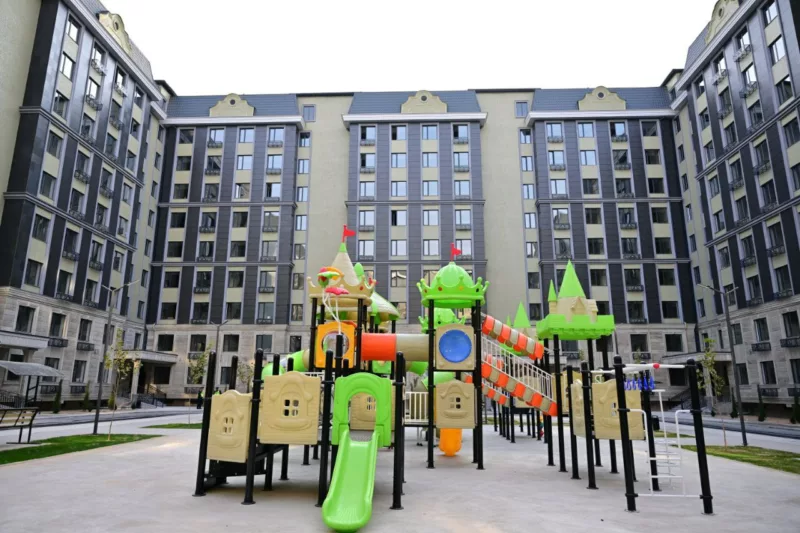 5188254433132282918 садыр жапаров открыл ипотечный жк «асман резиденс-4» в сузаке