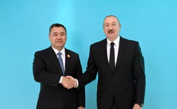 Садыр Жапаров участвует в Саммите ОТГ в Азербайджане