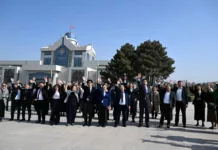 Сотрудники администрации президента приняли участие в акции «23 минуты в поддержку снежного барса»