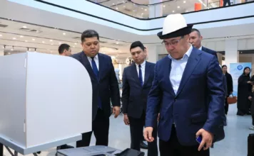 Президент ознакомился с ходом подготовки к внеочередным парламентским выборам