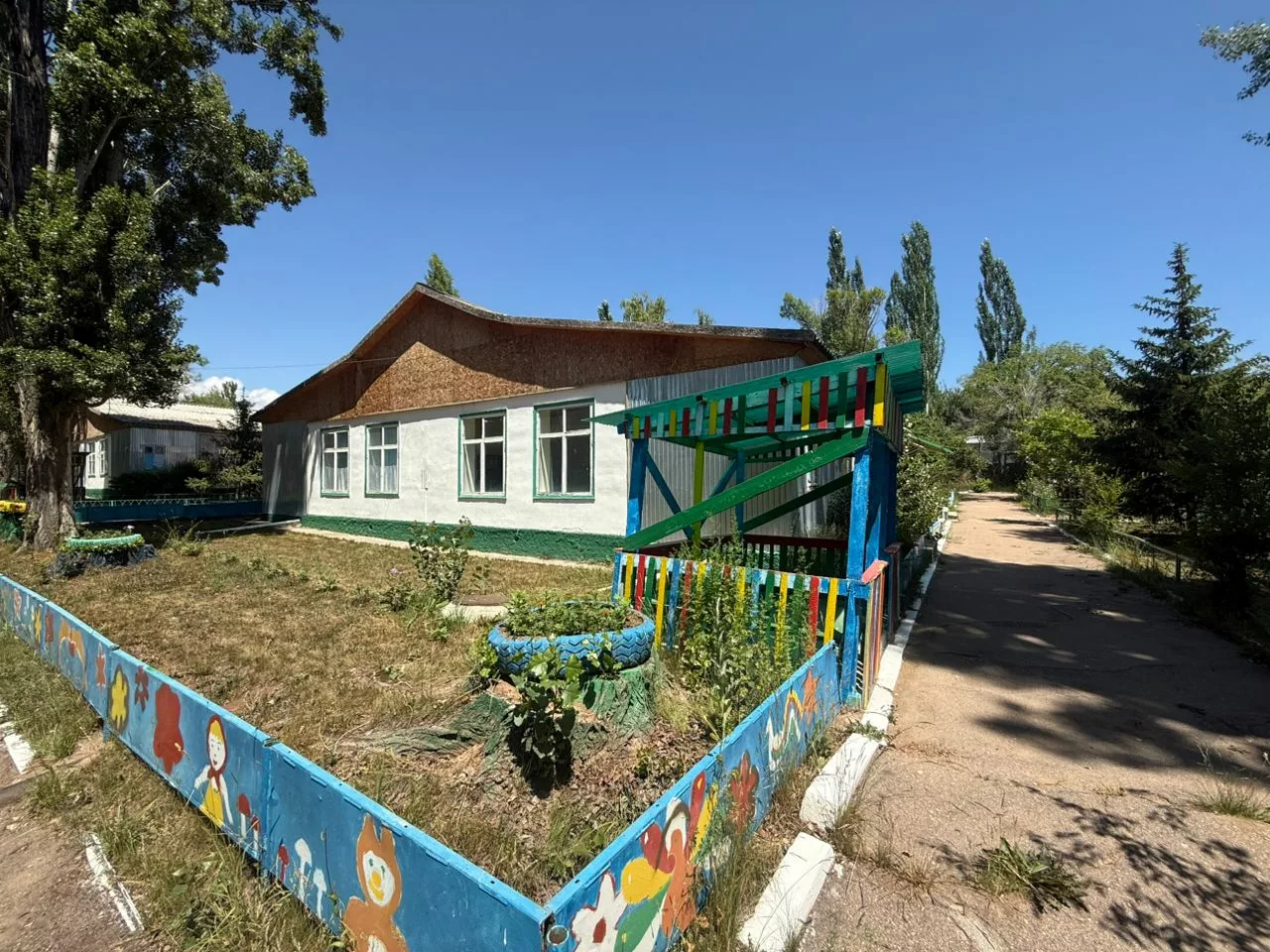 WhatsApp Image 2025 10 01 at 08.12.42 3 «Жалын» балдар лагери жана 4,8 гектар жер мамлекетке кайтарылды