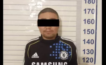 Чүйдө апасын ур-токмокко алып жүргөн шектүү кармалды