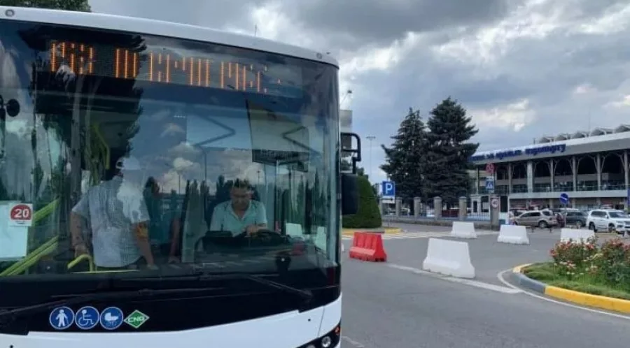 e2071d9a29fa44ce082586517286cd70 XL Автобус №153 до аэропорта «Манас» теперь курсирует и ночью