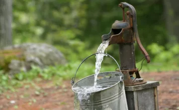 Жителей села Ак-Суу в Лейлеке обеспечили чистой питьевой водой