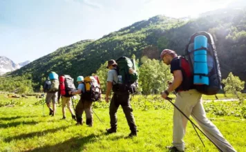 Кабмин предлагает ввести налог на туристов