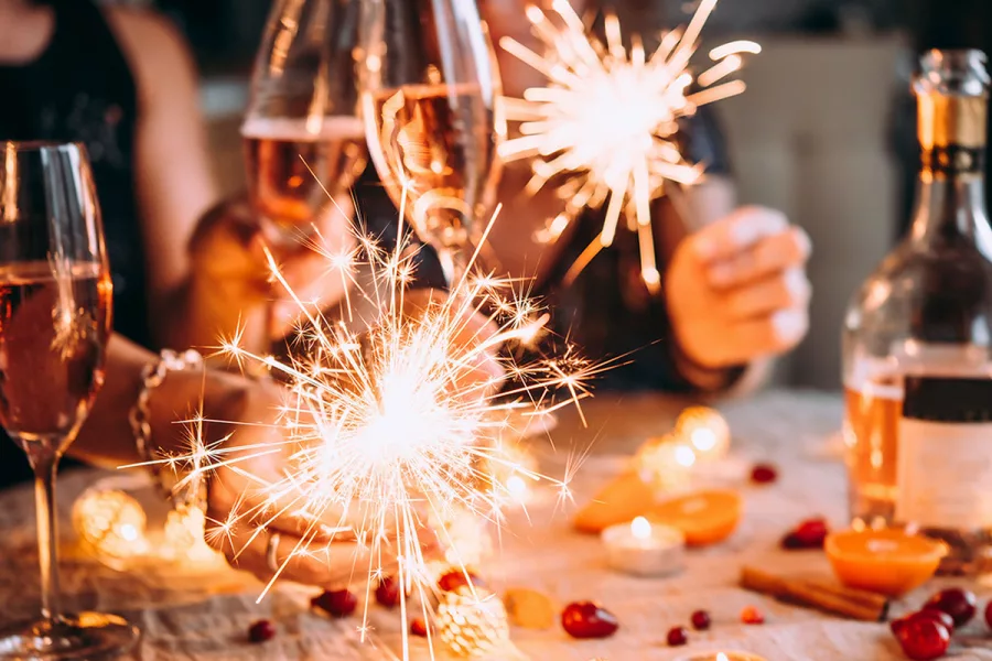 0026f06b4e7ba84ab550f327e011bed7 XL В мэрии Бишкека отменили новогодние корпоративы