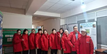 Соцработники Бишкека получили новую спецодежду Главная