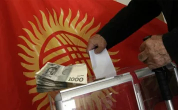 Кандидата в депутаты в Чуйской области обвиняют в незаконной агитации через подарки