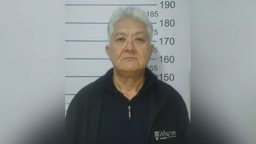 3701098.cc37e94a0d3bd78eceed5d7cf2ef868a “Көз микрохирургиясы” госпиталынын директору Алмазбек Исманкулов кармалды