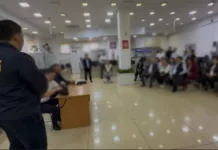 В Бишкеке сотрудник Первомайского ЦОН и посредники брали деньги за ускорение оказания услуг