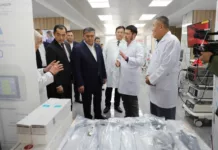 Камчыбек Ташиев передал детскому медцентру оборудование на 35 миллионов сомов