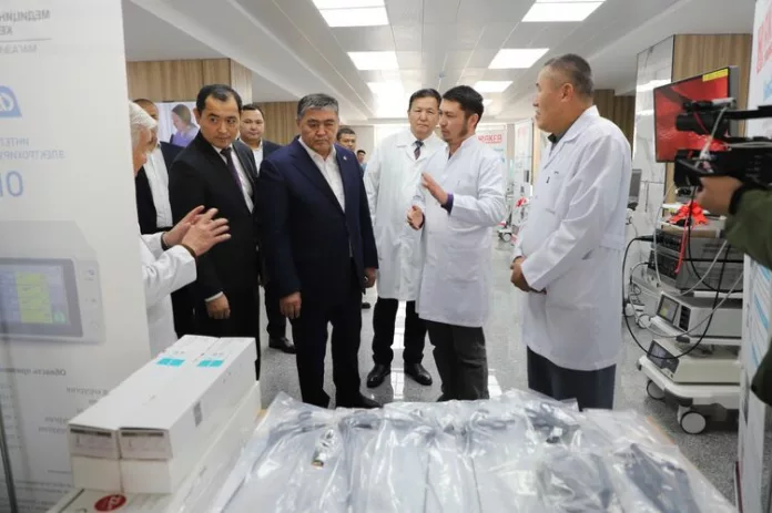 407190_w_h500_1762341704_r