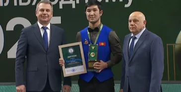 Кыргызстанец Ызат Ратбеков стал чемпионом Кубка мира по бильярдному спорту Главная