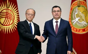 Садыр Жапаров Азия өнүктүрүү банкынын президентин кабыл алды