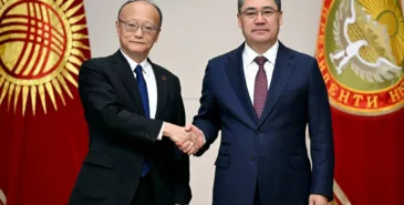 Садыр Жапаров принял президента АБР Масато Канда Главная