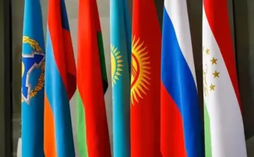 В Бишкеке начинается саммит ОДКБ. Генсек организации поприветствовал президента Кыргызстана