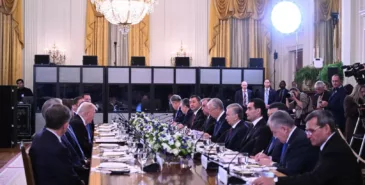 Садыр Жапаров выступил на саммите «C5+1» в Вашингтоне Главная