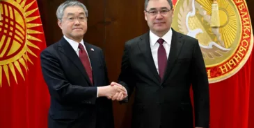 Садыр Жапаров поблагодарил посла Японии за плодотворную работу: Сотрудничество двух стран вышло на новый уровень Главная
