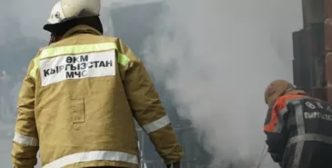 За прошедшие сутки в Кыргызстане зарегистрировано 20 пожаров Главная