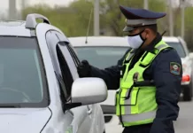 Несовершеннолетний водитель нарушил ПДД и установил незаконное оборудование на авто