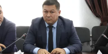 Камчыбек Досматов назначен замминистра труда, соцобеспечения и миграции Главная