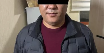 Сотрудник администрации Октябрьского района Бишкека задержан по делу о сбыте наркотиков Главная