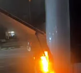 В Бишкеке в районе рынка «Мадина» загорелся автобус