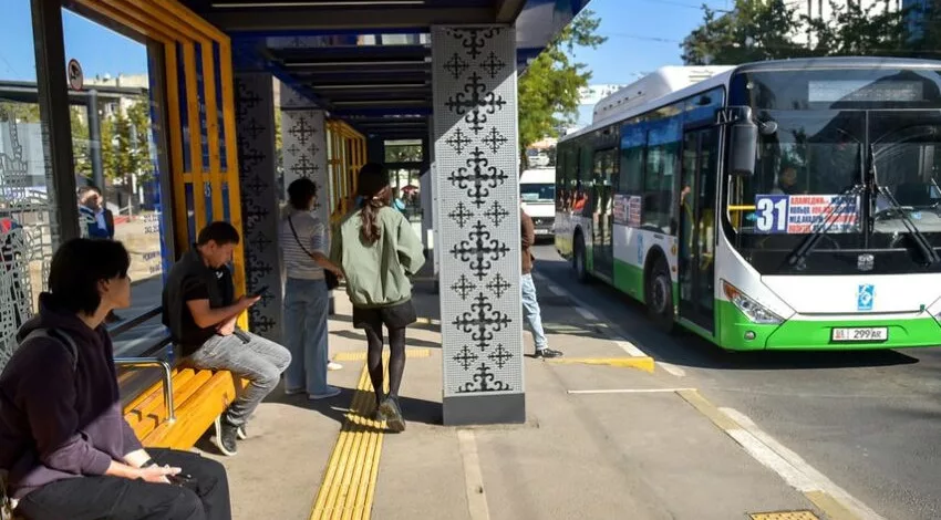 otsanovka avtobus Күндө коомдук транспорттон 10дон ашык жүргүнчүгө айып салынууда