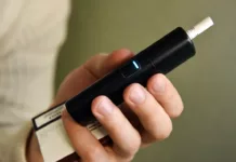 В Кыргызстане хотят временно запретить импорт электронных сигарет