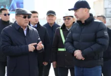 В Балыкчы строят 12-этажные дома, с ходом работ ознакомился Ташиев