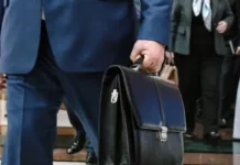 ЦИК дала будущим депутатам 3 дня на увольнение с прежних мест работы