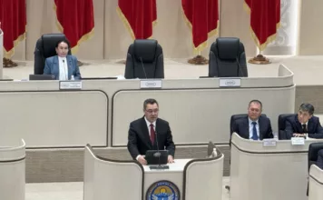 Садыр Жапаров обратился к депутатам Жогорку Кенеша