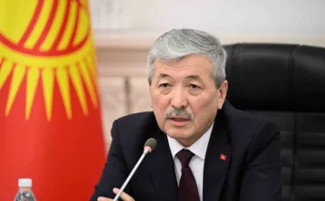 Глава кабмина отправится с рабочим визитом в Россию