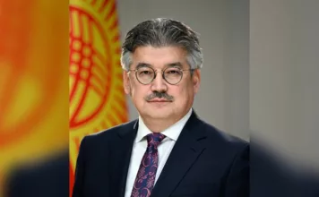 Госсекретарь Арслан Койчиев поздравил кыргызстанцев с Днем эпоса «Манас»