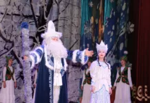 На президентскую елку в Бишкек прибыли 490 детей со всего Кыргызстана